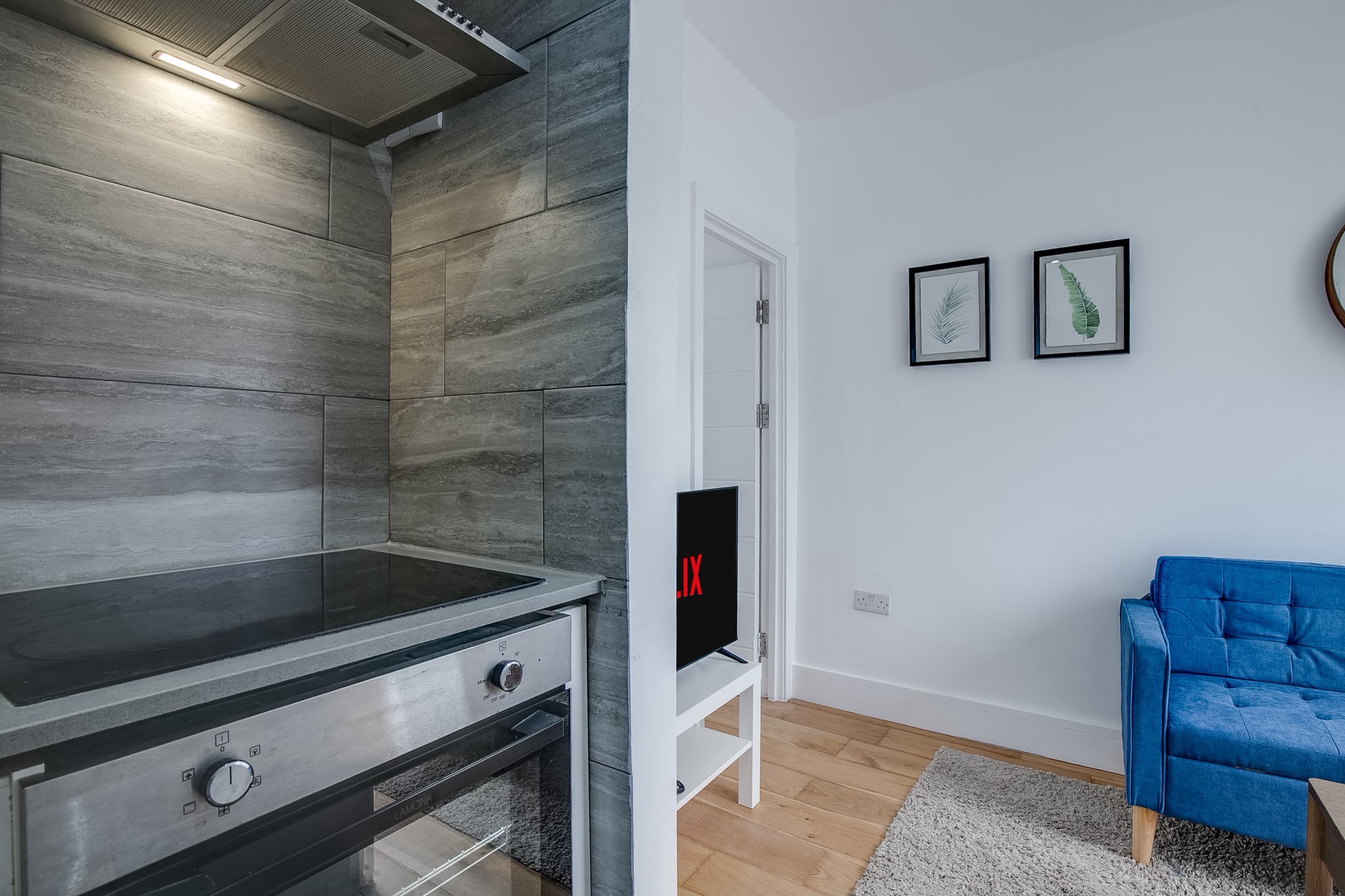 Cosy Summit Studio - Image 5
